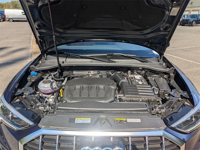 Photo of 2025 Navarra Blue Metallic Audi Q3