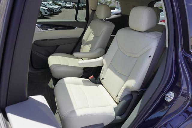 Photo of 2025 Midnight Sky Metallic Cadillac XT6