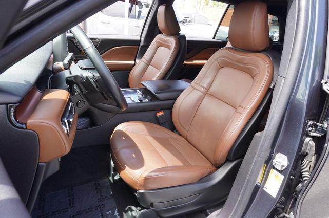Photo of 2023 Flight Blue Metallic Clearcoat Lincoln Aviator