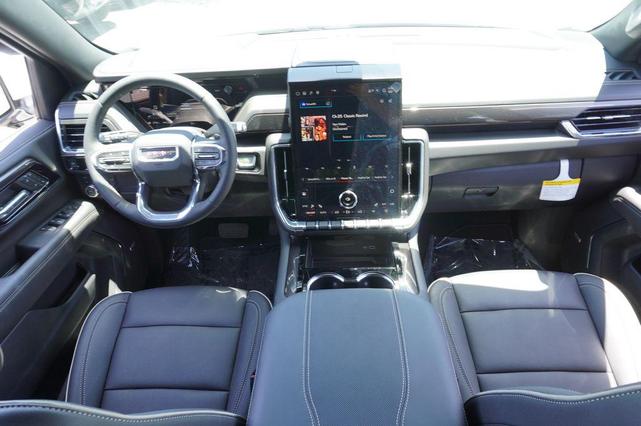 Photo of 2025 Summit White GMC Yukon XL