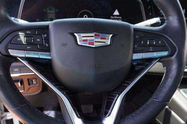 Photo of 2021 Crystal White Tricoat Cadillac Escalade