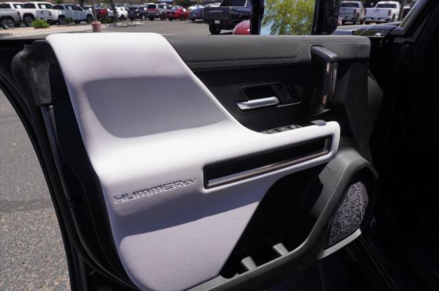 Photo of 2025 Graphite Blue Metallic GMC HUMMER EV Pickup