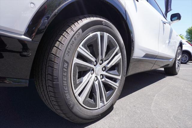 Photo of 2025 Crystal White Tricoat Cadillac LYRIQ