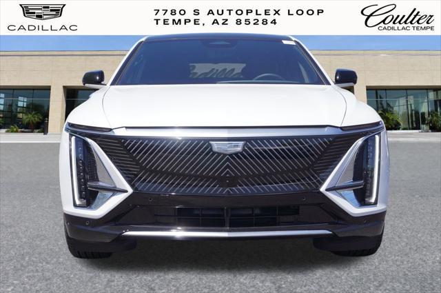 Photo of 2025 Crystal White Tricoat Cadillac LYRIQ