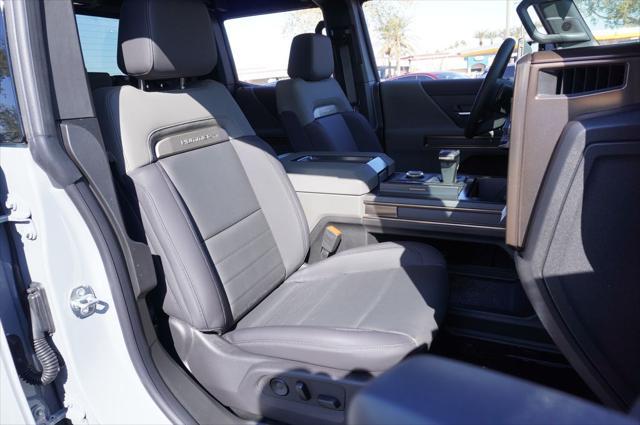 Photo of 2025 Meteorite Metallic (Grey) GMC HUMMER EV Pickup