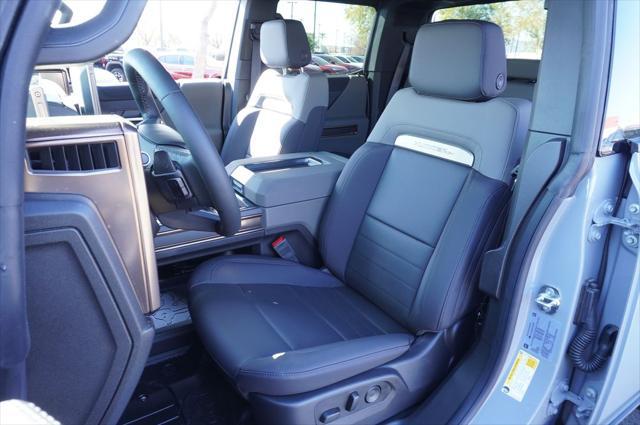 Photo of 2025 Meteorite Metallic (Grey) GMC HUMMER EV Pickup