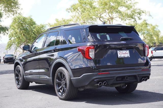 Photo of 2022 Agate Black Metallic Ford Explorer