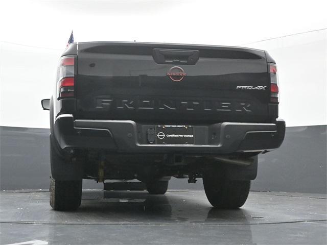 Photo of 2022 Super Black Nissan Frontier