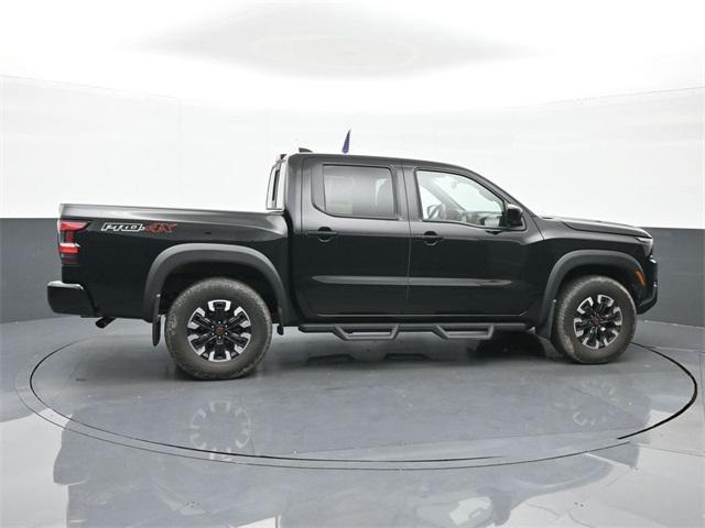 Photo of 2022 Super Black Nissan Frontier