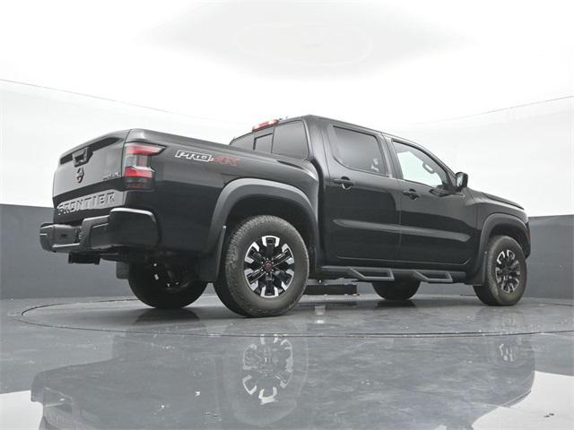 Photo of 2022 Super Black Nissan Frontier