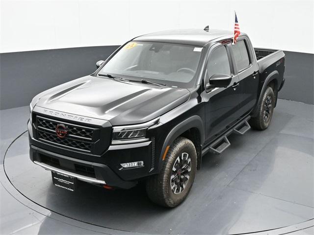 Photo of 2022 Super Black Nissan Frontier