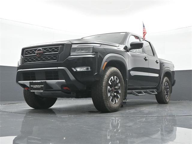 Photo of 2022 Super Black Nissan Frontier