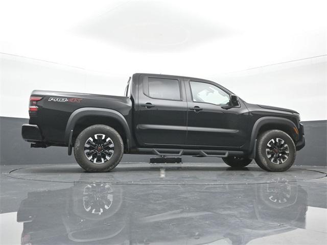 Photo of 2022 Super Black Nissan Frontier