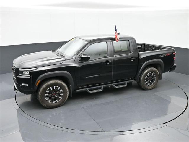 Photo of 2022 Super Black Nissan Frontier