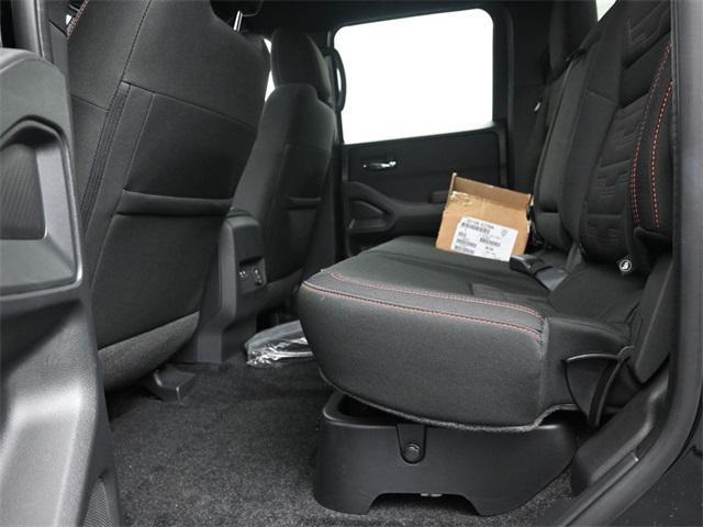 Photo of 2022 Super Black Nissan Frontier