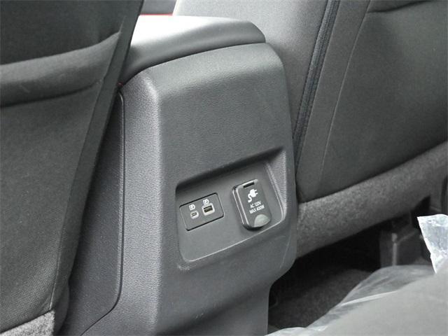 Photo of 2022 Super Black Nissan Frontier