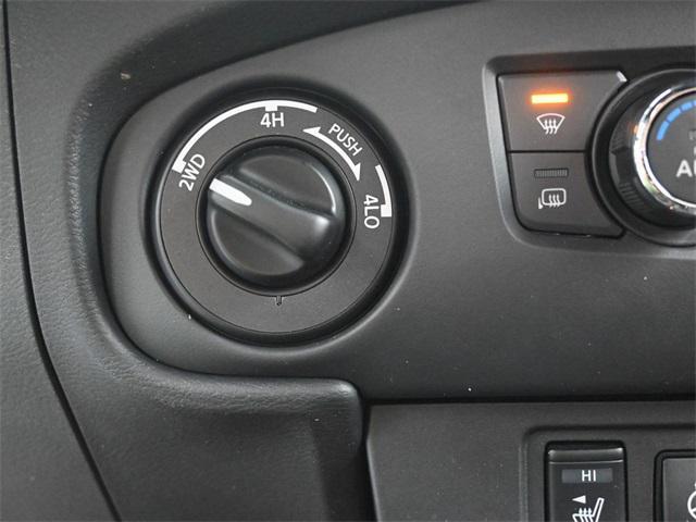 Photo of 2023 Boulder Gray Pearl Nissan Frontier