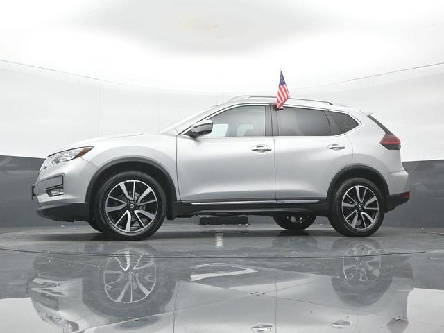 Photo of 2019 Brilliant Silver Metallic Nissan Rogue