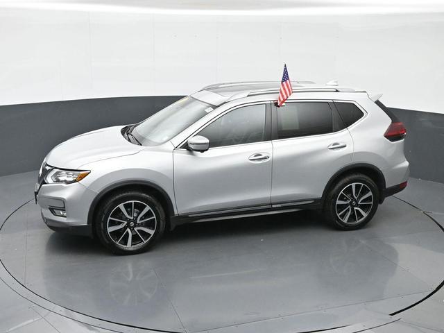 Photo of 2019 Brilliant Silver Metallic Nissan Rogue