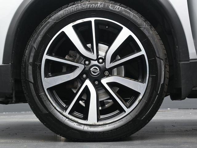 Photo of 2019 Brilliant Silver Metallic Nissan Rogue