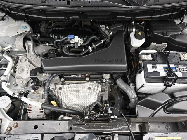 Photo of 2019 Brilliant Silver Metallic Nissan Rogue
