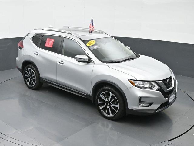 Photo of 2019 Brilliant Silver Metallic Nissan Rogue