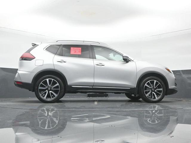 Photo of 2019 Brilliant Silver Metallic Nissan Rogue