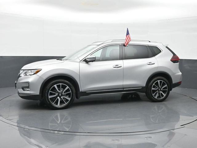 Photo of 2019 Brilliant Silver Metallic Nissan Rogue