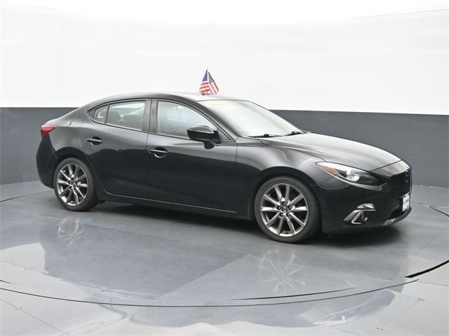 Photo of 2015 Jet Black Mazda Mazda3