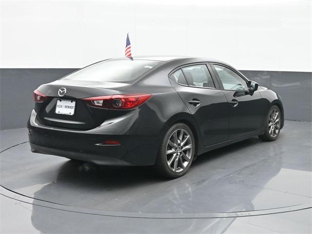 Photo of 2015 Jet Black Mazda Mazda3