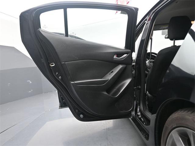 Photo of 2015 Jet Black Mazda Mazda3