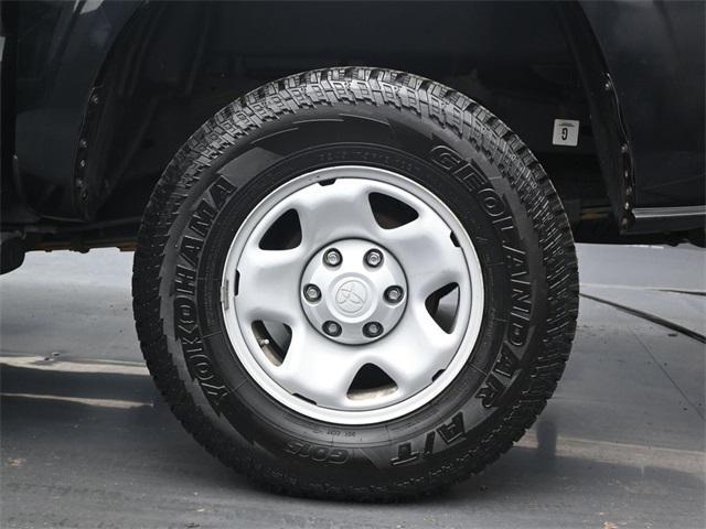 Photo of 2021 Midnight Black Metallic Toyota Tacoma