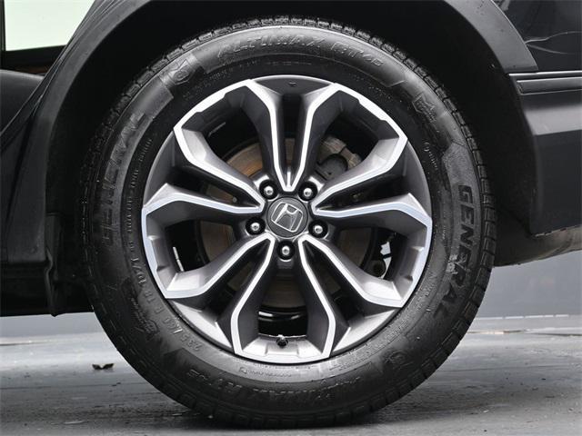 Photo of 2020 Crystal Black Pearl Honda CR-V