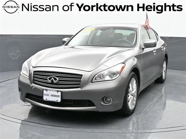 2012 Infiniti M56X