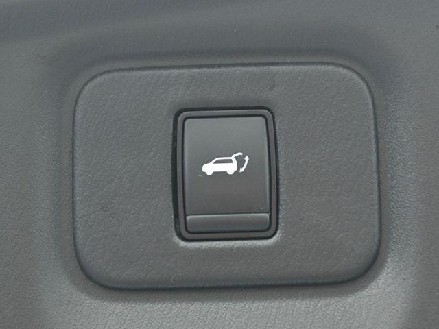Photo of 2020 Gun Metallic Nissan Pathfinder
