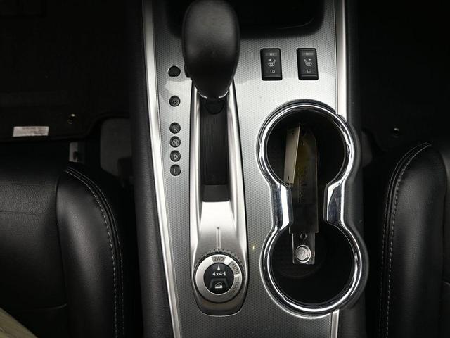 Photo of 2020 Gun Metallic Nissan Pathfinder
