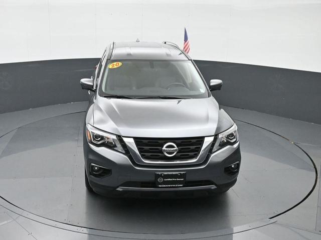 Photo of 2020 Gun Metallic Nissan Pathfinder