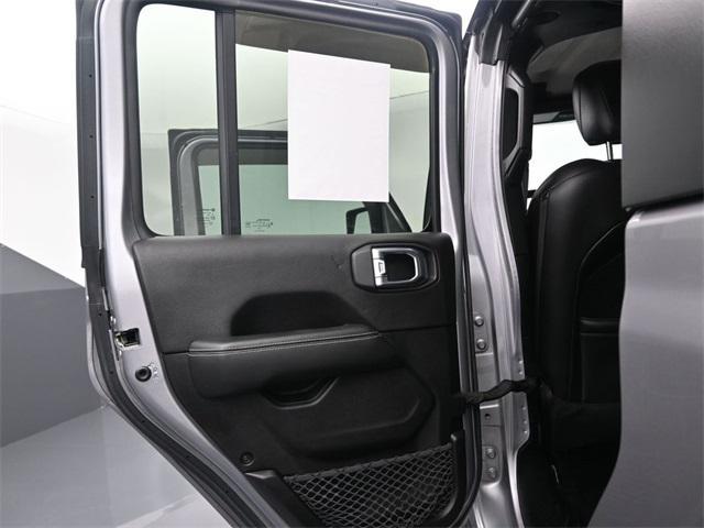 Photo of 2020 Billet Silver Metallic Clearcoat Jeep Gladiator