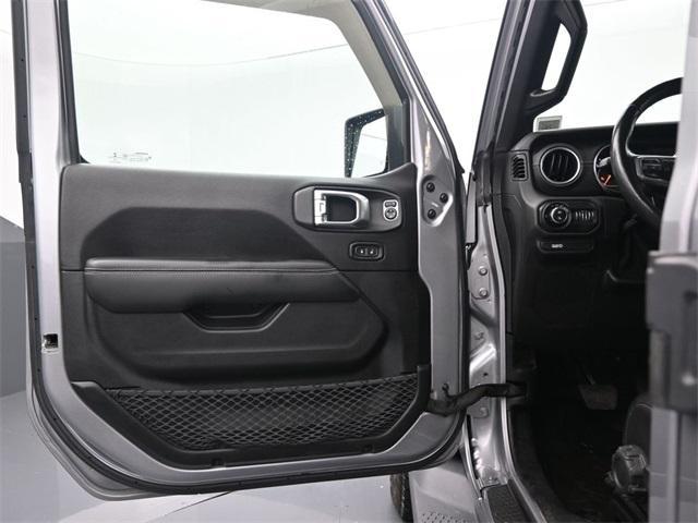 Photo of 2020 Billet Silver Metallic Clearcoat Jeep Gladiator