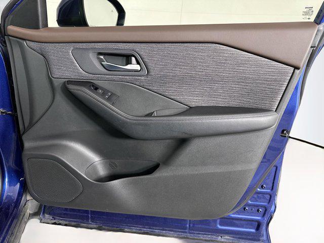 Photo of 2023 Caspian Blue Metallic Nissan Rogue