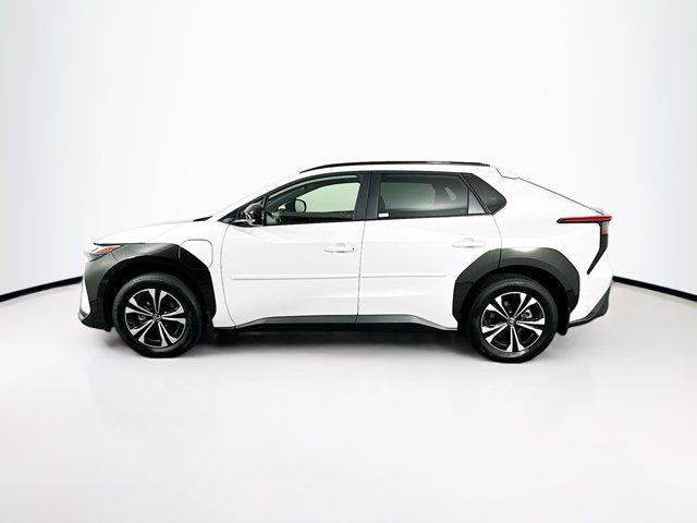 Photo of 2024 Wind Chill Pearl Toyota bZ4X