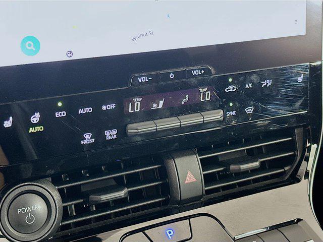 Photo of 2024 Wind Chill Pearl Toyota bZ4X