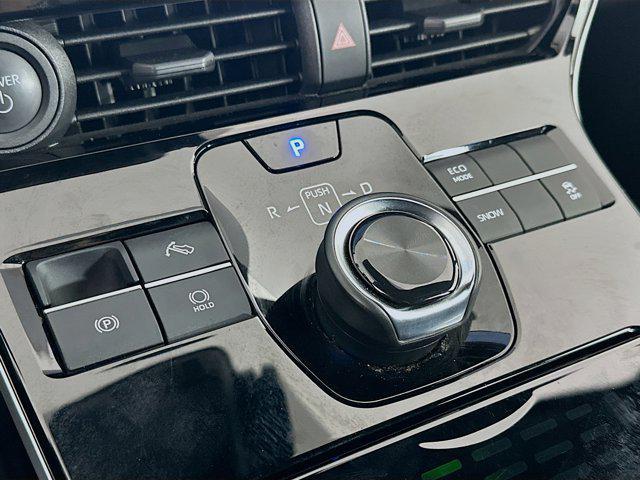 Photo of 2024 Wind Chill Pearl Toyota bZ4X