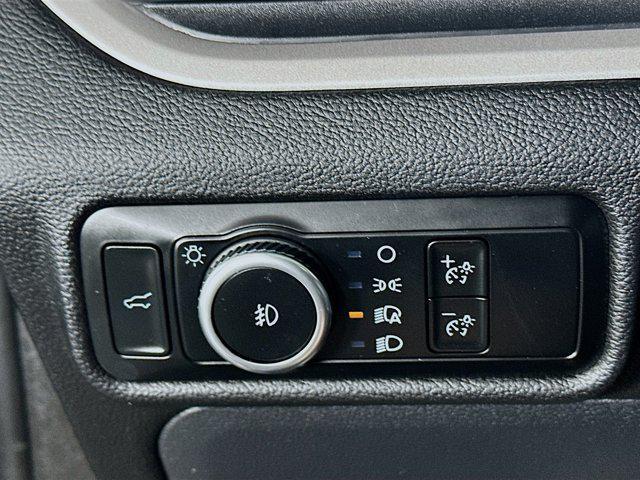 Photo of 2024 Agate Black Metallic Ford Explorer