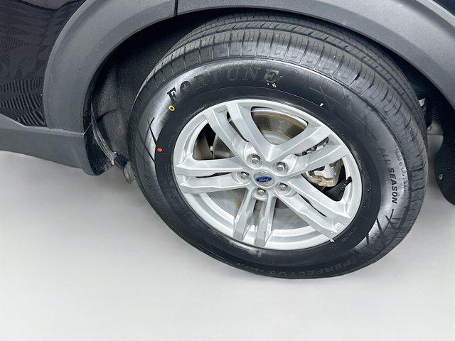 Photo of 2024 Agate Black Metallic Ford Explorer