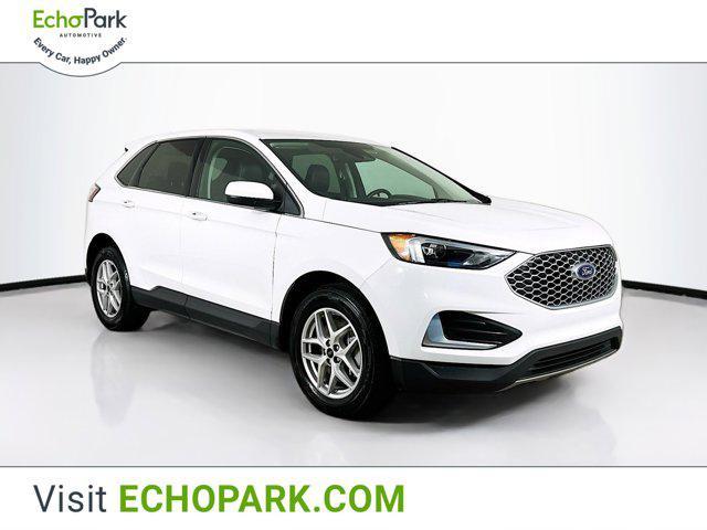 Photo of 2024 Oxford White Ford Edge