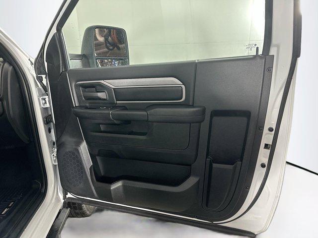Photo of 2024 Bright White Clearcoat RAM 2500