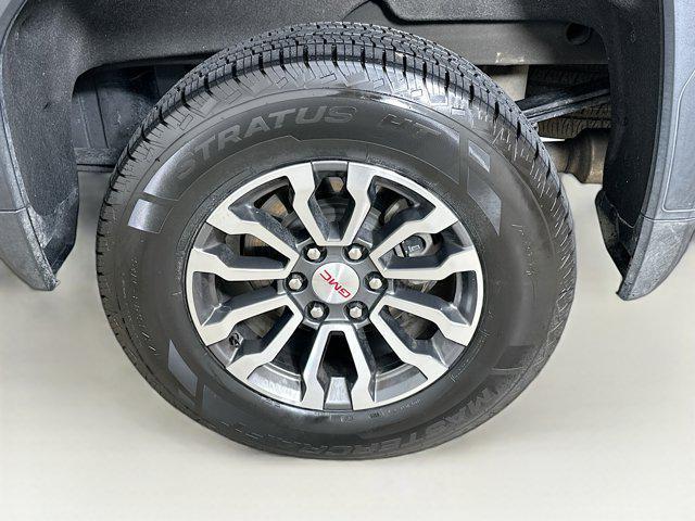 Photo of 2022 Onyx Black GMC Sierra 1500