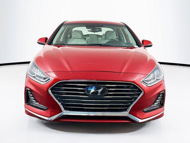 Photo of 2018 Scarlet Red Hyundai SONATA