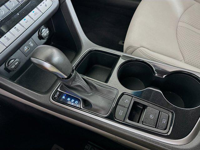 Photo of 2018 Scarlet Red Hyundai SONATA